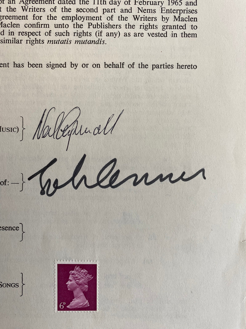 ジョン・レノンのサイン入り楽曲出版権の契約書「オブ・ラ・ディ、オブ・ラ・ダ」ニース・アスピノールとの連名（1968年10月15日）