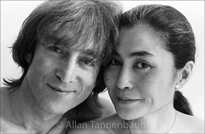 ジョン・レノンとオノ・ヨーコ - ソーホー・ギャラリー、NYC - 1980年」【写真家 アラン・タネンバウムのサイン入り】