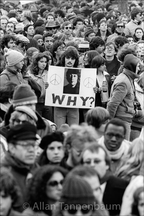 セントラル・パークに集まる人々 - NYC - 1980年」【写真家 アラン・タネンバウムのサイン入り】